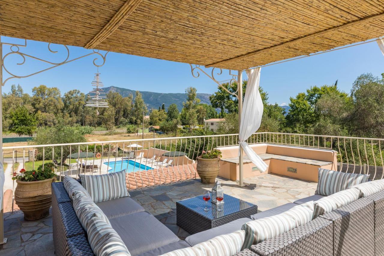 Villa St Nicholas House With Private Heated Pool Dassia  Dış mekan fotoğraf